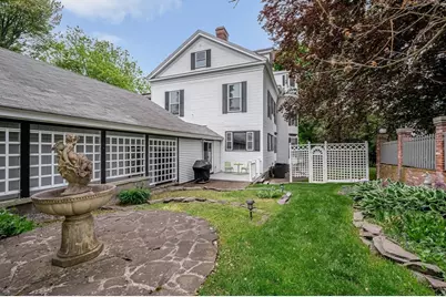 305 Andover Street, Lowell, MA 01852 - Photo 5