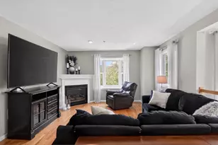 5 Governors Way, Milford, MA 01757 - Photo 13