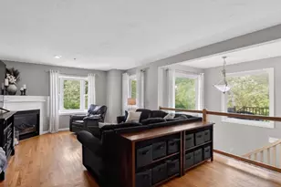 5 Governors Way, Milford, MA 01757 - Photo 9