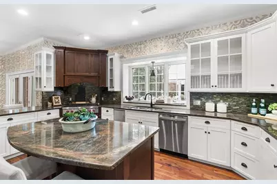 40 Grandview Rd, Chelmsford, MA 01824 - Photo 9