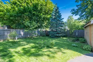 58-60 Morton St, West Springfield, MA 01089 - Photo 23