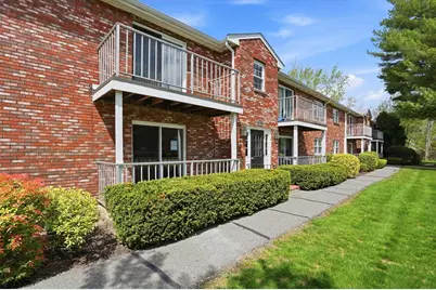 10 Kingswood Dr #13, Abington, MA 02351 - Photo 1
