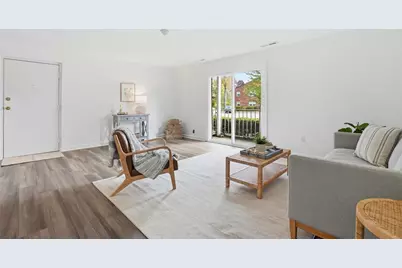 10 Kingswood Dr #13, Abington, MA 02351 - Photo 3