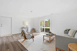 10 Kingswood Dr, Abington, MA 02351 - Photo 3