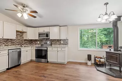 192 Reservoir St, Holden, MA 01520 - Photo 11