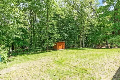 192 Reservoir St, Holden, MA 01520 - Photo 33