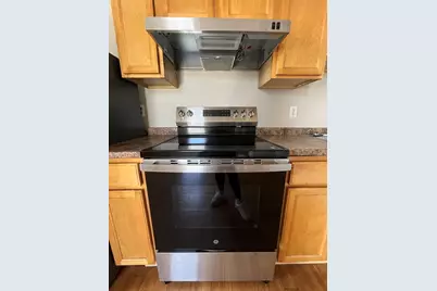 99 Laighton St #7, Lynn, MA 01902 - Photo 3