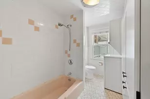 29 Green St, Boston, MA 02129 - Photo 5