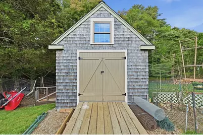 602 Old County Rd, Westport, MA 02790 - Photo 37