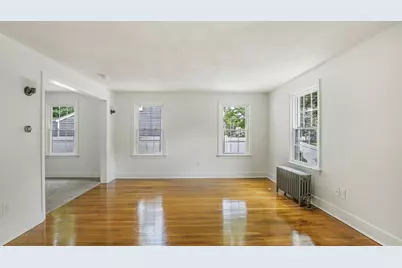320 Tremont Street, Springfield, MA 01104 - Photo 5