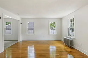 320 Tremont St, Springfield, MA 01104 - Photo 5