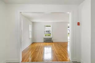 320 Tremont St, Springfield, MA 01104 - Photo 7