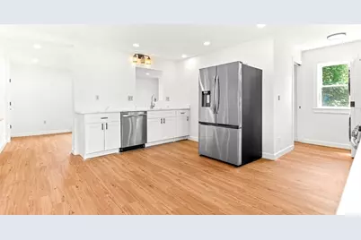 100 Emerald St, Malden, MA 02148 - Photo 5