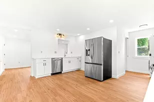 100 Emerald St, Malden, MA 02148 - Photo 5