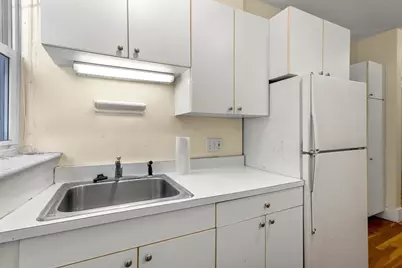 590 Washington St #3, Brookline, MA 02446 - Photo 11