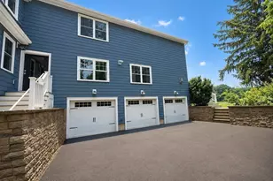 122 Marrett Rd, Lexington, MA 02421 - Photo 17