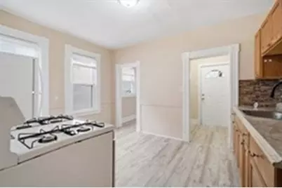 201 Main St, Springfield, MA 01151 - Photo 5