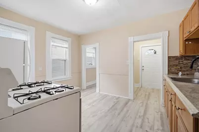 201 Main St, Springfield, MA 01151 - Photo 5