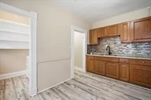 201 Main St, Springfield, MA 01151 - Photo 7