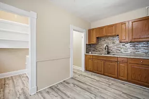 201 Main St, Springfield, MA 01151 - Photo 7