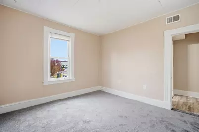 201 Main St, Springfield, MA 01151 - Photo 13
