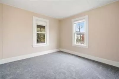 201 Main St, Springfield, MA 01151 - Photo 11