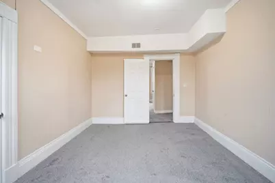 201 Main St, Springfield, MA 01151 - Photo 9