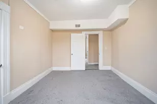201 Main St, Springfield, MA 01151 - Photo 9