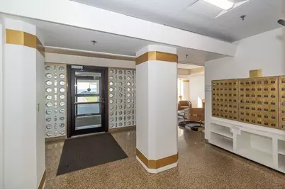 300 Lynn Shore Dr #410, Lynn, MA 01902 - Photo 11