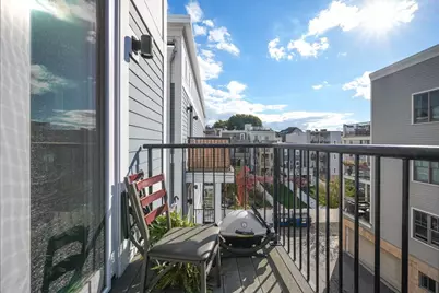 3 M St #6, Boston, MA 02127 - Photo 15