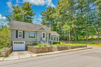 4 Capitol Street, Methuen, MA 01844 - Photo 13