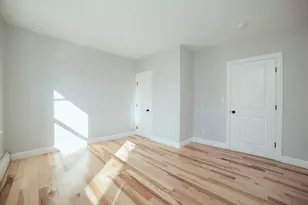 10 Duffley Ct, Brookline, MA 02467 - Photo 13