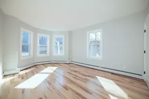 10 Duffley Ct, Brookline, MA 02467 - Photo 9