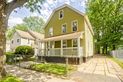 45 Orchard St, Springfield, MA 01107 - Photo 3