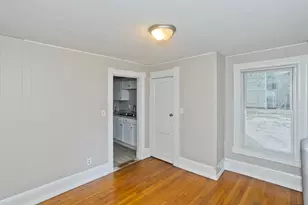 45 Orchard St, Springfield, MA 01107 - Photo 11