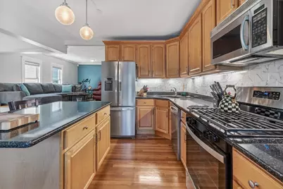 17-B Bonair St #17B, Somerville, MA 02145 - Photo 7