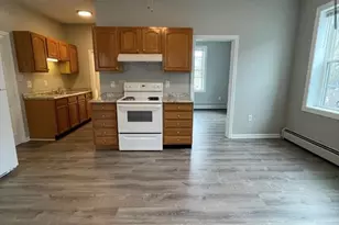 36 Boston St, Salem, MA 01970 - Photo 3