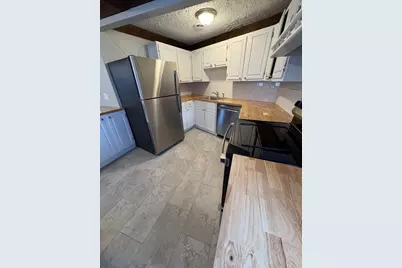 34 Boston St #2, Salem, MA 01970 - Photo 3