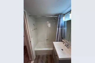 585 Revere Beach Pkwy #403, Revere, MA 02151 - Photo 11