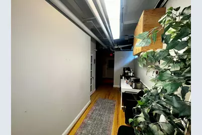 19 Pilgrim Rd, Boston, MA 02215 - Photo 7