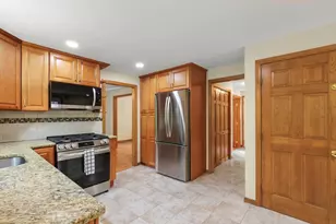 622 Lisa, Franklin, MA 02038 - Photo 15