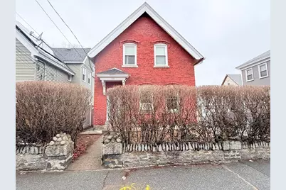142 Abbott St, Lawrence, MA 01843 - Photo 3