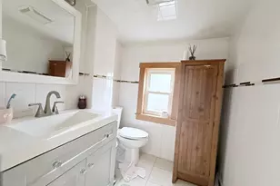 142 Abbott St, Lawrence, MA 01843 - Photo 25