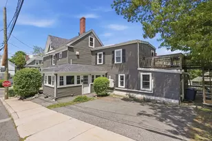 52 Pleasant St, Woburn, MA 01801 - Photo 3