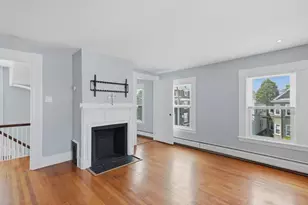 52 Pleasant St, Woburn, MA 01801 - Photo 5