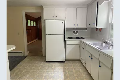 51 Jeffrey Ln, Amherst, MA 01002 - Photo 15