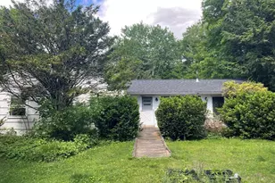 51 Jeffrey Ln, Amherst, MA 01002 - Photo 33