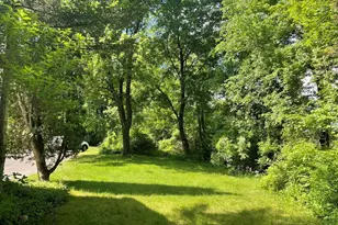 51 Jeffrey Ln, Amherst, MA 01002 - Photo 3