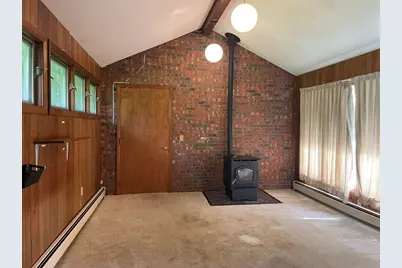 51 Jeffrey Ln, Amherst, MA 01002 - Photo 13