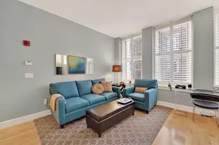 70 Lincoln St, Boston, MA 02111 - Photo 3